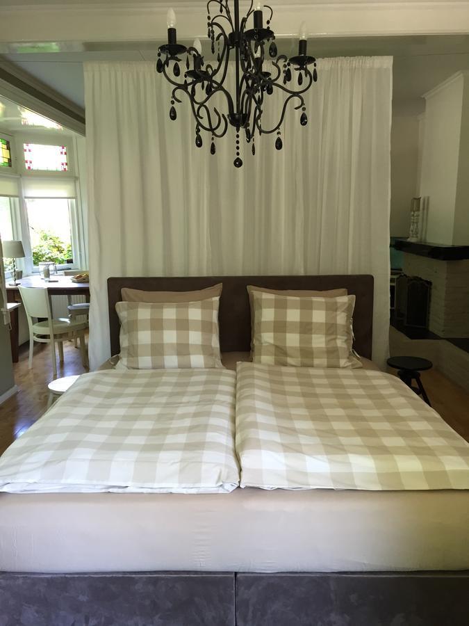 Bed And Breakfast "Kasteelzicht" Vaassen Exterior photo